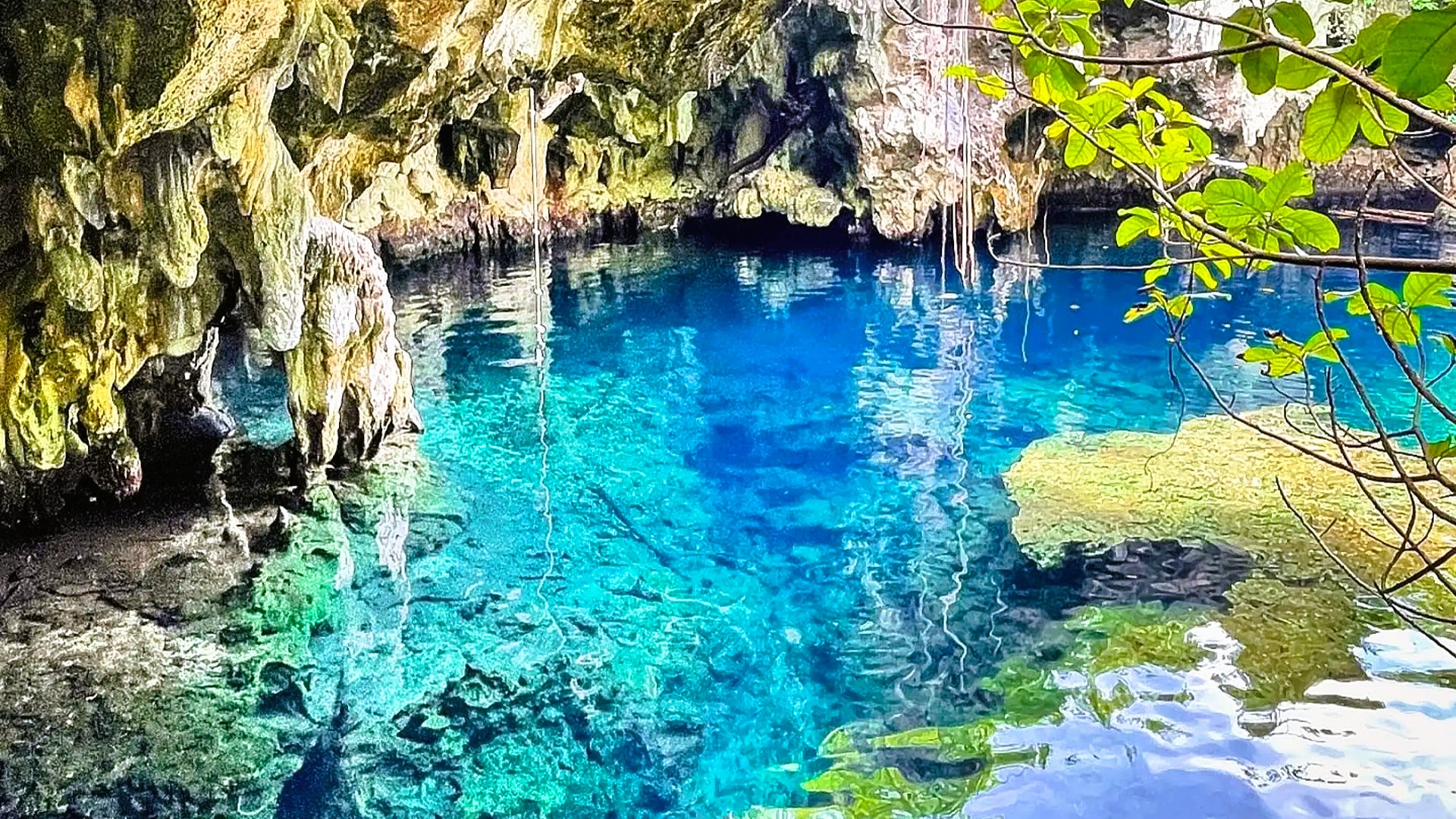 Maalum Cave Zanzibar